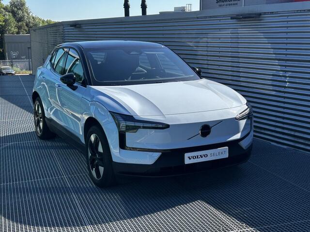 Volvo EX30 Single Motor Plus 51 kWh Harman-Kardon Premium Soundbar, Zwart dak, Verwarmde stoelen voor + Verwarmd stuur, Dual Climate Control, Keyless