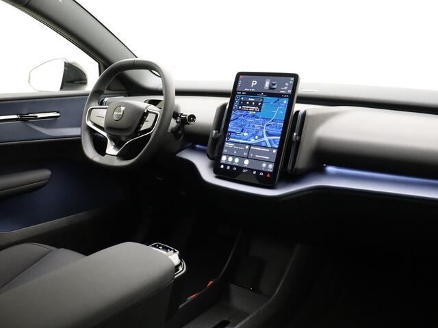 Volvo EX30 Extended Range Plus 69 kWh / Harman en Kardon audio / Elektr. achterklep / Camera achter / Pilot Assist / BLIS /