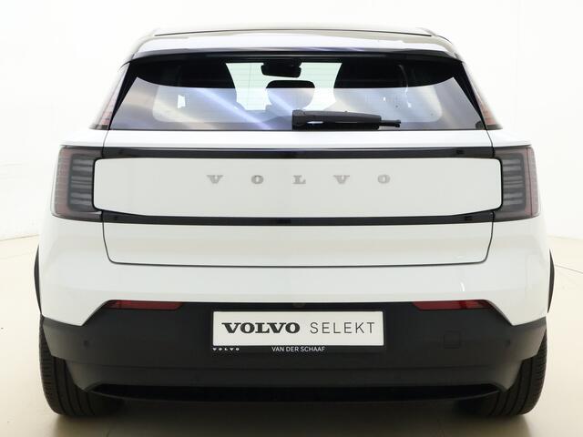 Volvo EX30 Extended Range Plus 69 kWh / Harman en Kardon audio / Elektr. achterklep / Camera achter / Pilot Assist / BLIS /