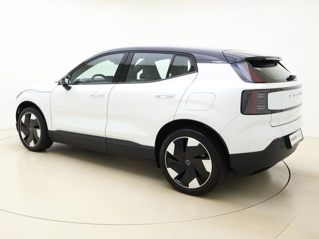 Volvo EX30 Extended Range Plus 69 kWh / Harman en Kardon audio / Elektr. achterklep / Camera achter / Pilot Assist / BLIS /