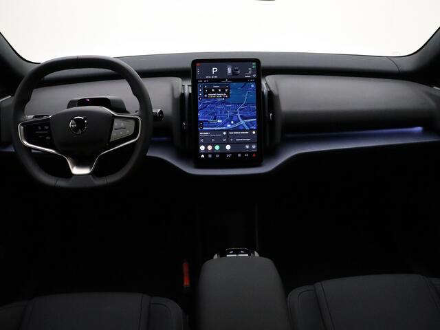 Volvo EX30 Extended Range Plus 69 kWh / Harman en Kardon audio / Elektr. achterklep / Camera achter / Pilot Assist / BLIS /