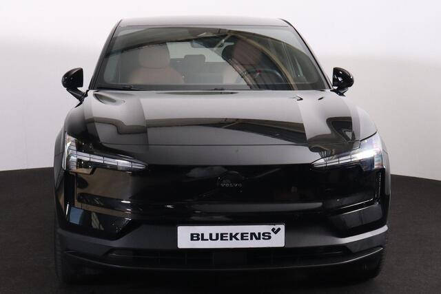 Volvo EX30 Single Motor Extended Range Plus 69 kWh Pilot Assist - Harman Kardon audio - Climate Pack - Lederen bekleding - All-season banden - Parkeercamera achter - Verwarmde voorstoelen - Parkeersensoren voor & achter - Draadloze tel. lader - Le 21' LMV - Keyless