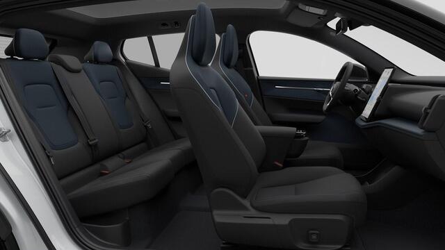 Volvo EX30 Cross Country Twin Motor Performance Ultra 69 kWh / Elek. stoelen / Stoelen + stuur verwarmd / Harman Kardon / Panoramadak / 360 Camera / Getint Glas /