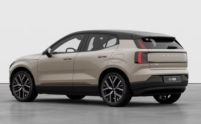 Volvo EX30 Single Motor Extended Range Ultra 69 kWh | Panoramadak | 360 camera | 22KW Lader | Park Assist Pilot | Power Seats |