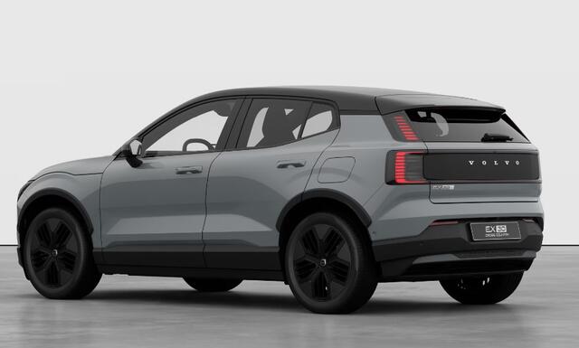 Volvo EX30 Cross Country 428PK Automaat Twin Performance Ultra / Cross Country Experience-pakket/ Adaptieve cruise control/ Panoramadak/ BLIS/ Parkeersensoren met 360 camera / Getint Glas / Stoel en stuurwielverwarming / Elektrische stoelen / Apple carplay / Elektri