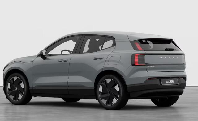 Volvo EX30 272PK Automaat Single Ext. Range Plus Europa / Elektrische stoelen met geheugen / Stoel - en stuurwielverwarming / Harman Kardon audio / Elektrische achterklep / Keyless entry / Adaptieve Cruise Control / BLIS / Dodehoek Detectie / Parkeersensoren voor en