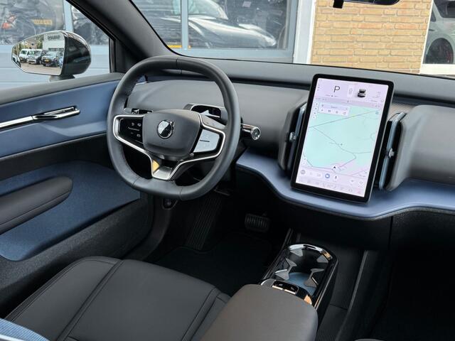 Volvo EX30 EXTENDED RANGE CORE 69 KWh 272PK NAVI/LED/CAMERA/NL-AUTO
