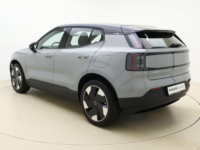 Volvo EX30 Extended Range Plus 69 kWh / Stoel/- en stuurverwarming / Harman en Kardon /