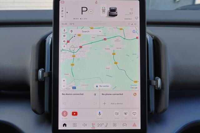 Volvo EX30 Extended Range Ultra 69 kWh - Panoramadak - Climate Pack - Adaptive Cruise Control - dodehoekdetectie met correctie - 360º Camera - Harman/Kardon audio - Parkeersensoren voor & achter - Draadloze tel. lader - Extra getint glas - 20' LMV