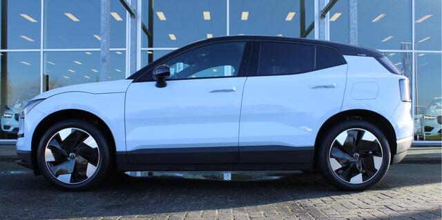 Volvo EX30 Extended Range Plus 69 kWh | El. Achterklep | Privacy glas | Camera | Adapt. Cruise | Verw. stoel/stuurwiel