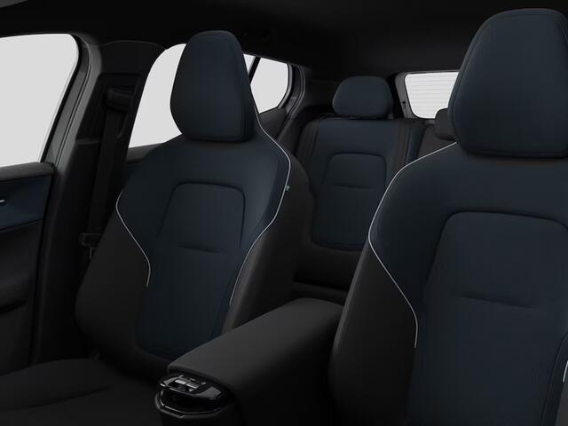 Volvo EX30 Single Motor Extended Range Europa 69 kWh | Parkeercamera | Harman Kardon | Stoel- en Stuurverwarming | Elektrische Stoelen