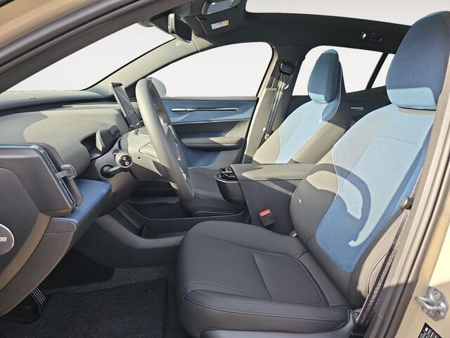 Volvo EX30 Twin Motor Performance Europa Sport 69 kWh | Panoramadak | Stoelverwarming | 428 PK | Harman/Kardon |