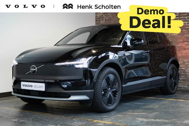 Volvo EX30 Cross Country Twin Motor Performance Ultra 69 kWh | 360º Parkeercamera | Panorama Dak | 22KW Boordlader | Elektrisch Verstelbare Voorstoelen | Audio by Harman Kardon | Keyless Entry | Extra Getint Glas Achter