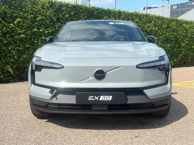 Volvo EX30 Single Motor Plus 51 kWh