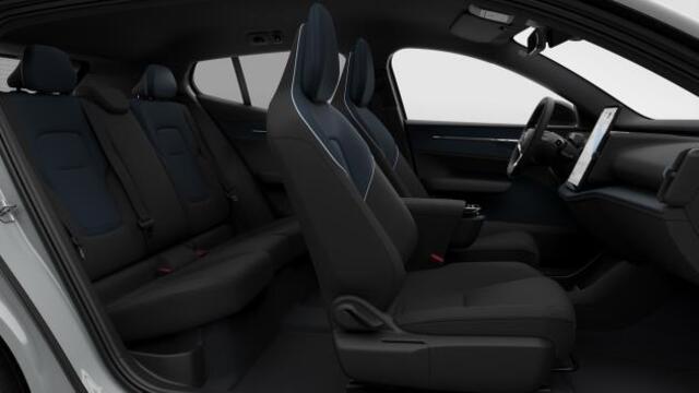 Volvo EX30 Single Motor Extended Range Plus 69 kWh | Google | Long Range | Keyless | Camera | Adaptieve Cruise | Elek. Achterklep | Harman Kardon Audio | Getint Glas | 19" LM