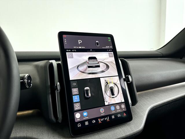 Volvo EX30 Twin Motor Performance Ultra 69 kWh | Panoramadak | 360° camera | Harman Kardon | Stoel- en Stuurverwarming | Trekhaak