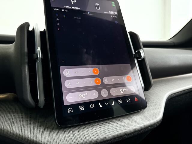 Volvo EX30 Twin Motor Performance Ultra 69 kWh | Panoramadak | 360° camera | Harman Kardon | Stoel- en Stuurverwarming | Trekhaak