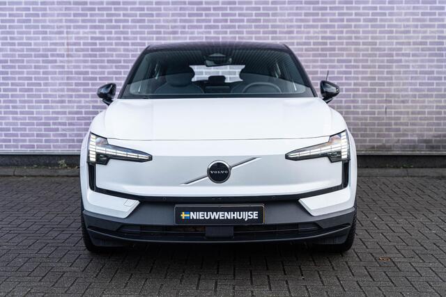Volvo EX30 Single Motor Extended Range Plus 69 kWh | Google | Long Range | Keyless | Camera | Adaptieve Cruise | Elek. Achterklep | Harman Kardon Audio | Getint Glas | 19" LM
