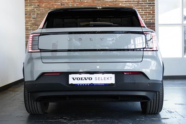 Volvo EX30 Single Motor Extended Range Europa 69kwh | Electrische bedienbare Voorstoelen | Stoelverwarming | Stuurwielverwarming | Google infotainment | Harman Kardon Premium Audio | Parkeercamera | Parkeersensoren voor + achter