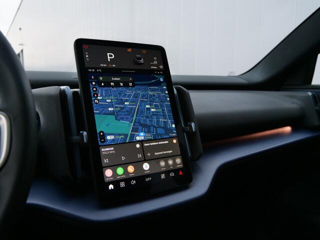 Volvo EX30 Single Motor Extended Range Ultra 69 kWh 272 Pk Automaat Navi / Pano-dak / Leer / 2 x Camera / DAB / Apple Carplay / SOH 98,1 %