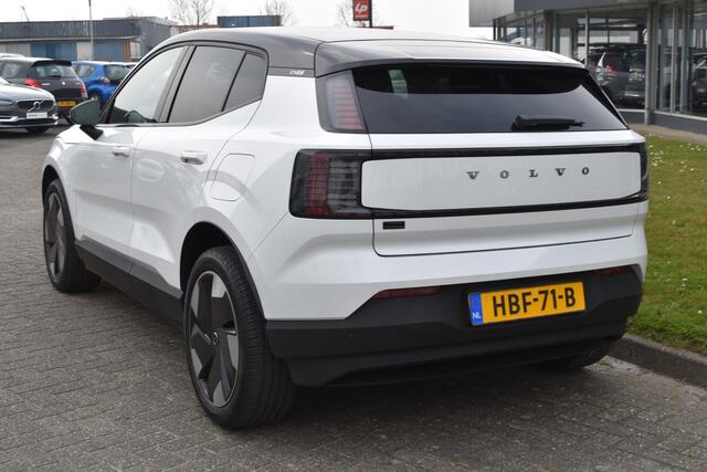 Volvo EX30 Extended Range Plus 69 kWh | ACC | Blis | H&K | Camera | 19"LMV | Elektr. klep