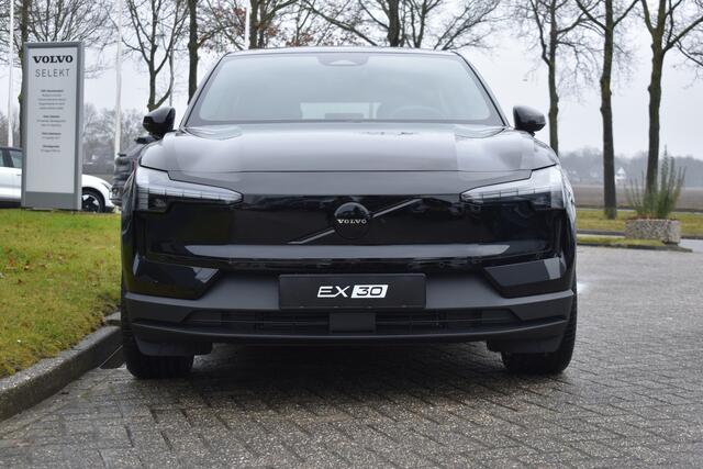 Volvo EX30 Extended Range 272PK Black Edition 69 kWh | H&K | 20" LMV | Elektr. Stoel | ACC | Camera | Blis