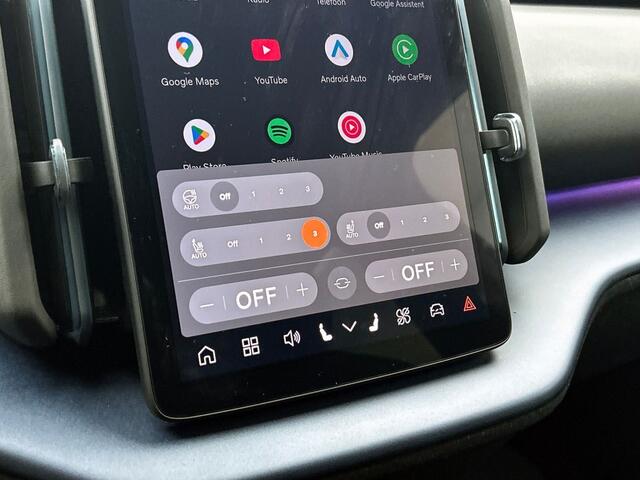 Volvo EX30 Extended Range Plus | Trekhaak | Stoelverw. | Extra Getint Glas