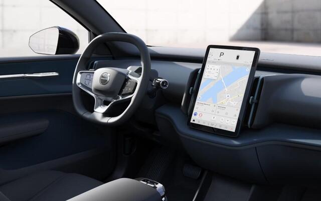 Volvo EX30 Single Motor Extended Range Black Edition Ultra Europa | Panoramadak | Power Seats | Harman / Kardon | 360 Camera | 22KW lader | BLIS |