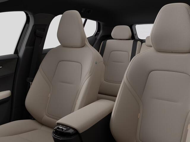 Volvo EX30 P3 Long Range Plus Europa 69 kWh | Parkeercamera | Harman Kardon | Stoel- en Stuurverwarming | Elektrische stoelen