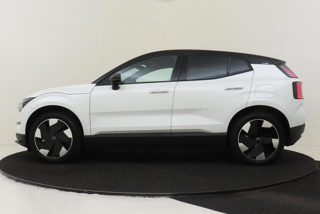 Volvo EX30 SINGLE MOTOR EXTENDED RANGE PLUS 69 kWh -HARMAN/KARDON|CARPLAY|CAMERA|ADAP.CRUISE|PRIVACY.GLAS|TREKHAAK
