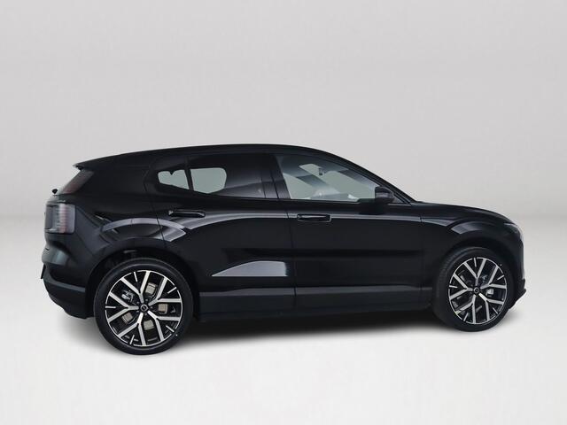 Volvo EX30 Single Motor Extended Range Plus Europa Black Edition 69 kWh | Parkeercamera | Harman Kardon | Stoel- en Stuurverwarming | 20'' velgen