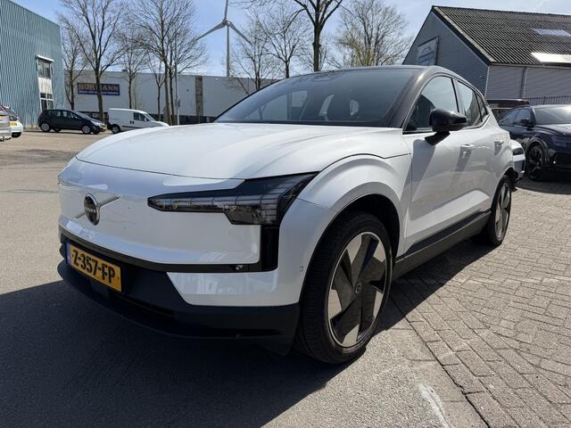 Volvo EX30 Twin Motor Performance Ultra 69 kWh trekhaak