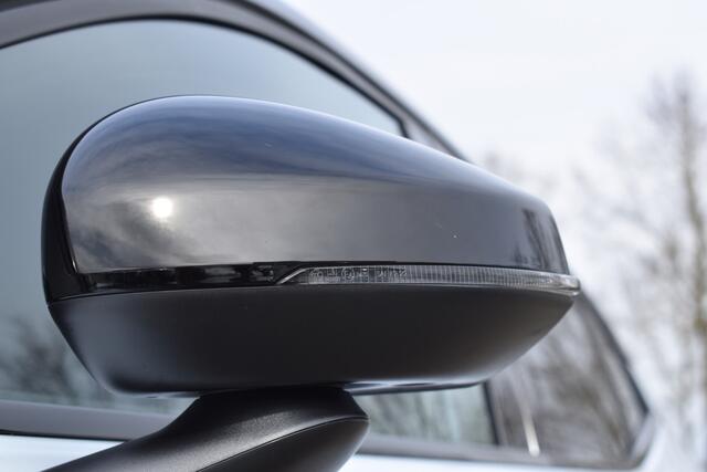 Volvo EX30 Single Motor Extended Range Plus 69 kWh | ACC | Blis | Camera | H&K | 19"LMV