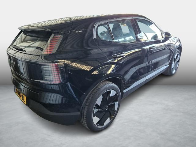 Volvo EX30 Single Motor Extended Range Plus 69 kWh | Stoel en Stuurverwarming | Adaptieve Cruise Control | BLIS | DAB+ | Keyless Entry | Parkeercamera |