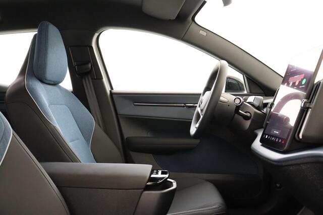 Volvo EX30 P5 PLUS EUROPA 51 kWh -HARMAN/KARDON|CLIMATE|POWER-SEATS|KEYLESS|18"