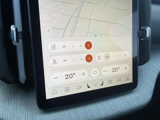 Volvo EX30 Single Motor Extended Range Plus 69 kWh | Stoel/Stuurverwarming | Harman/Kardon | Extra Getint Glas | Elektr. Stoelverstelling | 20" Lichtmetalen Velgen | Elektr. Achterklep |