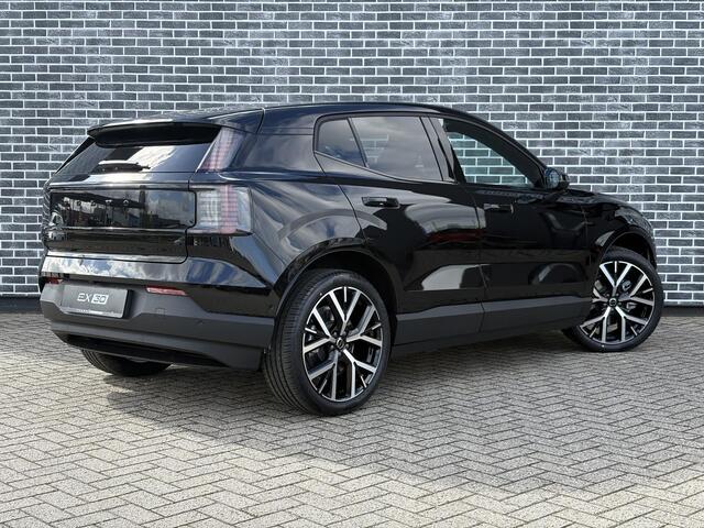 Volvo EX30 P5 Long Range Plus Black Edition Europa 69 kWh | Harman Kardon | Power Seats | Stoel en Stuurverwarming | Keyless Entry | Donker Glas |