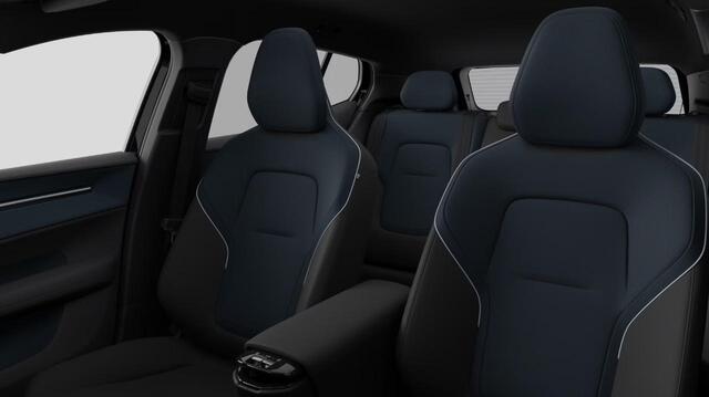 Volvo EX30 P3 Plus Europa 51 kWh | Adaptive Cruise | BLIS | Parkeercamera | Harman/Kardon | Elektrisch verstelbare stoelen | Stuur en Stoelverwarming |