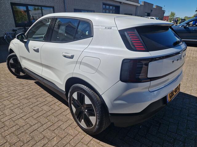 Volvo EX30 Single Motor Extended Range 69 kwh | Warmtepomp | NL AUTO! Climate Pack | adaptive