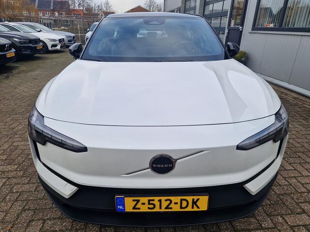 Volvo EX30 Single Motor Extended Range Plus 69 kWh Climate Pack | Warmtepomp | NL AUTO | adaptive