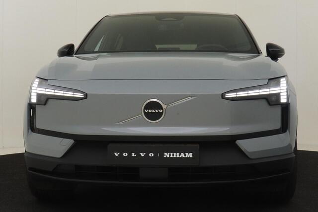 Volvo EX30 SINGLE MOTOR EXTENDED RANGE PLUS 69 kWh -HARMAN/KARDON|CAMERA|ADAP.CRUISE|BLIS|PRIVACY.GLAS