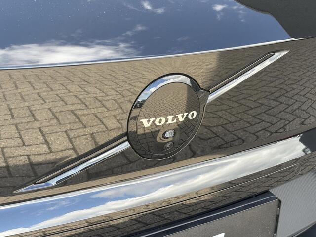 Volvo EX30 P5 Long Range Plus Black Edition Europa 69 kWh | 20" | Adaptieve Cruise Control | Parkeersensoren voor + achter | Stoel & stuurwiel verwarmd | Elektr. verstelbare voorstoelen | Harman Kardon Audio |