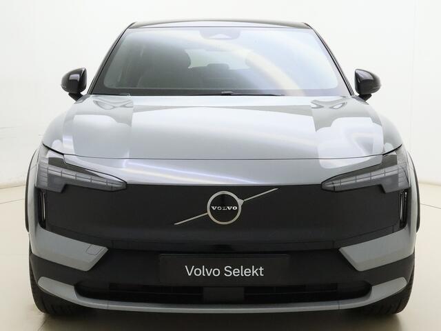 Volvo EX30 Cross Country P5 Long Range Plus Europa / Pine Interieur / Extra getint glas achter / Elektr. Stoelen / ACC / BLIS / Stoelverwarming /