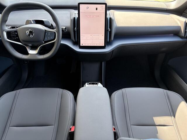 Volvo EX30 P3 Plus Europa 51 kWh | Adaptive Cruise | BLIS | Parkeercamera | Harman/Kardon | Elektrisch verstelbare stoelen | Stuur en Stoelverwarming | DAB |