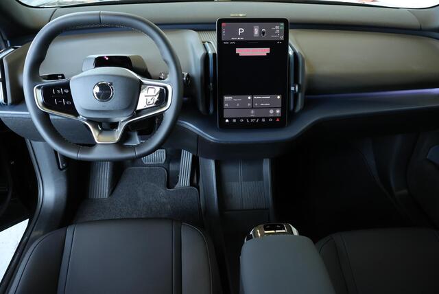 Volvo EX30 P5 Long Range Plus Europa 69 kWh | Elektrisch Vertelbare Stoelen | Extra Getint Glas Achter | Verwarmde Voorstoelen En Stuurwiel |