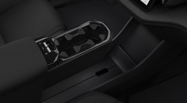 Volvo EX30 P5 Long Range Plus Black Edition Europa 69 kWh | Black Interieur | 20" | Elektrische voorstoelen | Stoel & Stuurverwarming | Harman/Kardon |