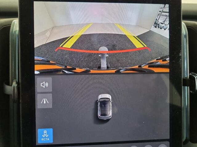 Volvo EX30 Single Motor Extended Range Plus 69 kWh | Trekhaak | Power Seats | Memory | Stoel/stuurverwarming | Camera | Harman/Kardon | Warmtepomp | DAB | BLIS |