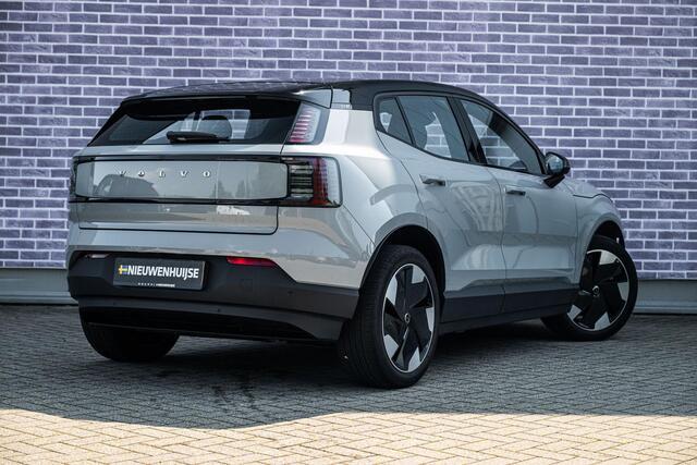 Volvo EX30 Single Motor Extended Range Plus 69 kWh | Climate Pack | Stoel en Stuurverwarming | Keyless Entry | Zwart Dak | Adaptieve Cruise Control | Blis |