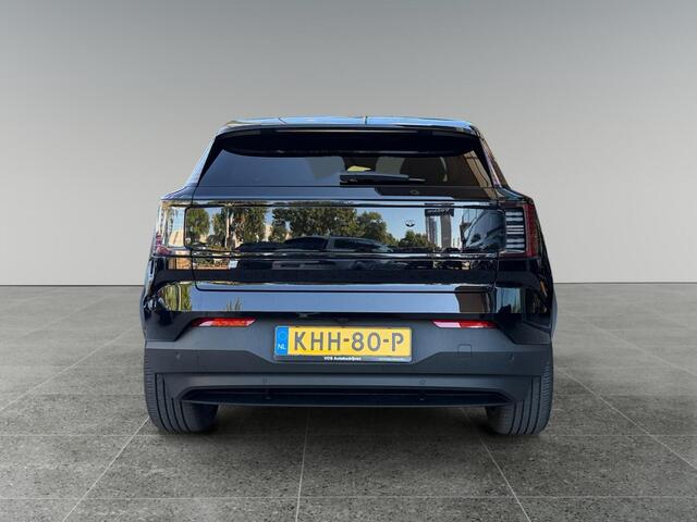 Volvo EX30 Single Motor Ext Range Ultra Black Ed Euro 69 kWh