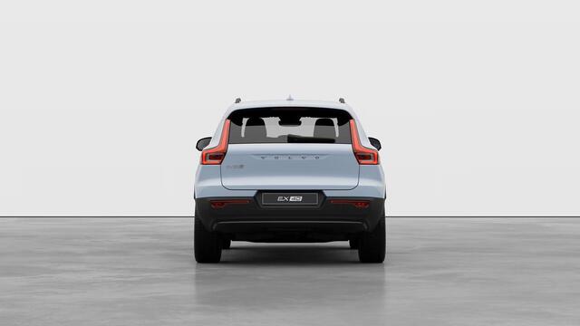 Volvo EX40 Single Motor Extended Range Core | Harman Kardon audio | Adaptive Cruise control | Parkeerverwarming met timer | Pilot Assist | Google Maps navigatie